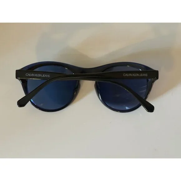 Calvin Klein Jeans CKJ18503S 001 Sunglasses in Blue Calvin Klein Jeans CKJ18503S 001 | Alensa UAE main image 2